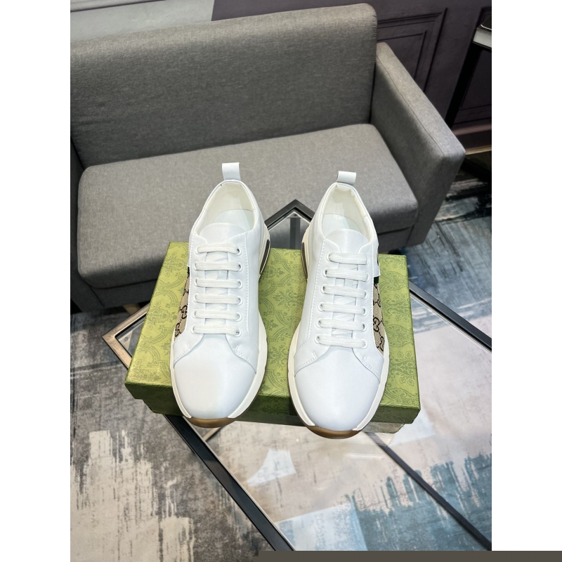 G*u*i casual shoes